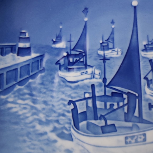 7 in | 1966 Bing & Grondahl Christmas 🌲plate by Henry Theander - Picture 5 of 11